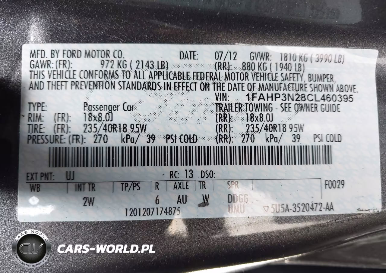 2012 Ford Focus Titanium VIN:1FAHP3N28CL460395 - 9