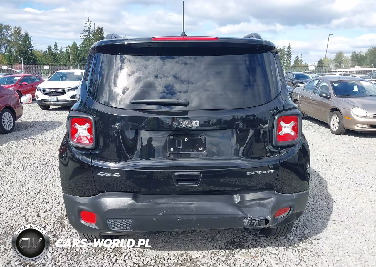 2018 Jeep Renegade Sport 4X4 VIN:ZACCJBAB3JPH65799 - 16