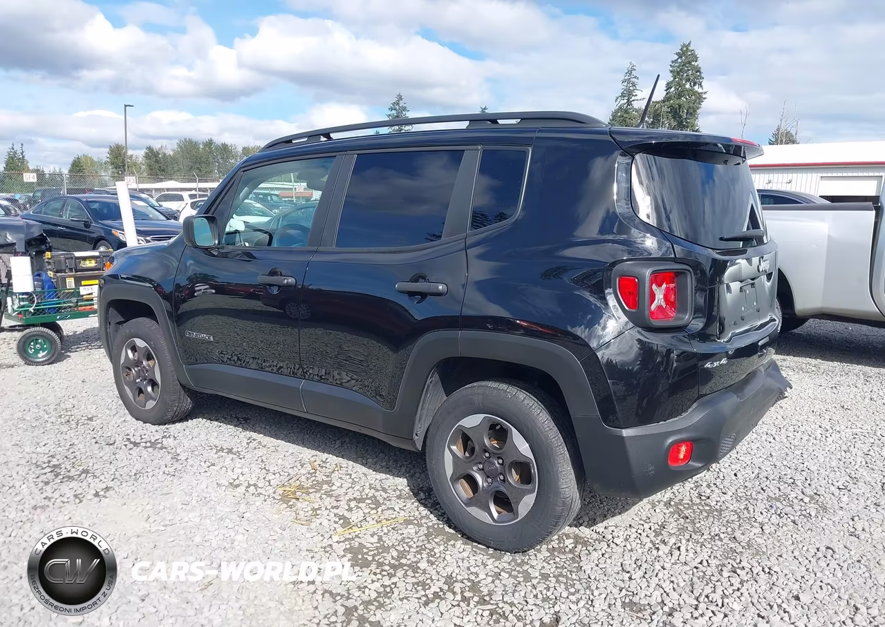 2018 Jeep Renegade Sport 4X4 VIN:ZACCJBAB3JPH65799 - 3