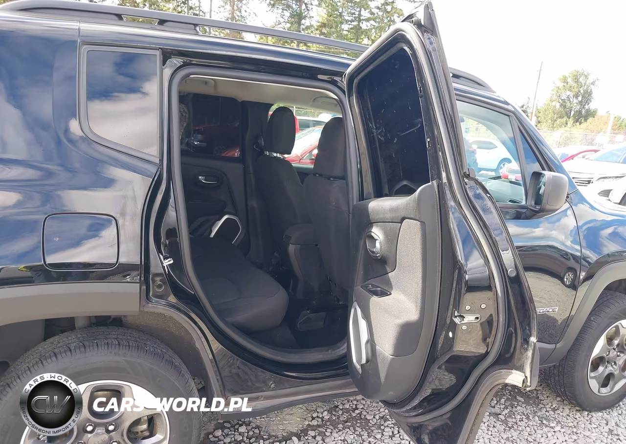 2018 Jeep Renegade Sport 4X4 VIN:ZACCJBAB3JPH65799 - 8