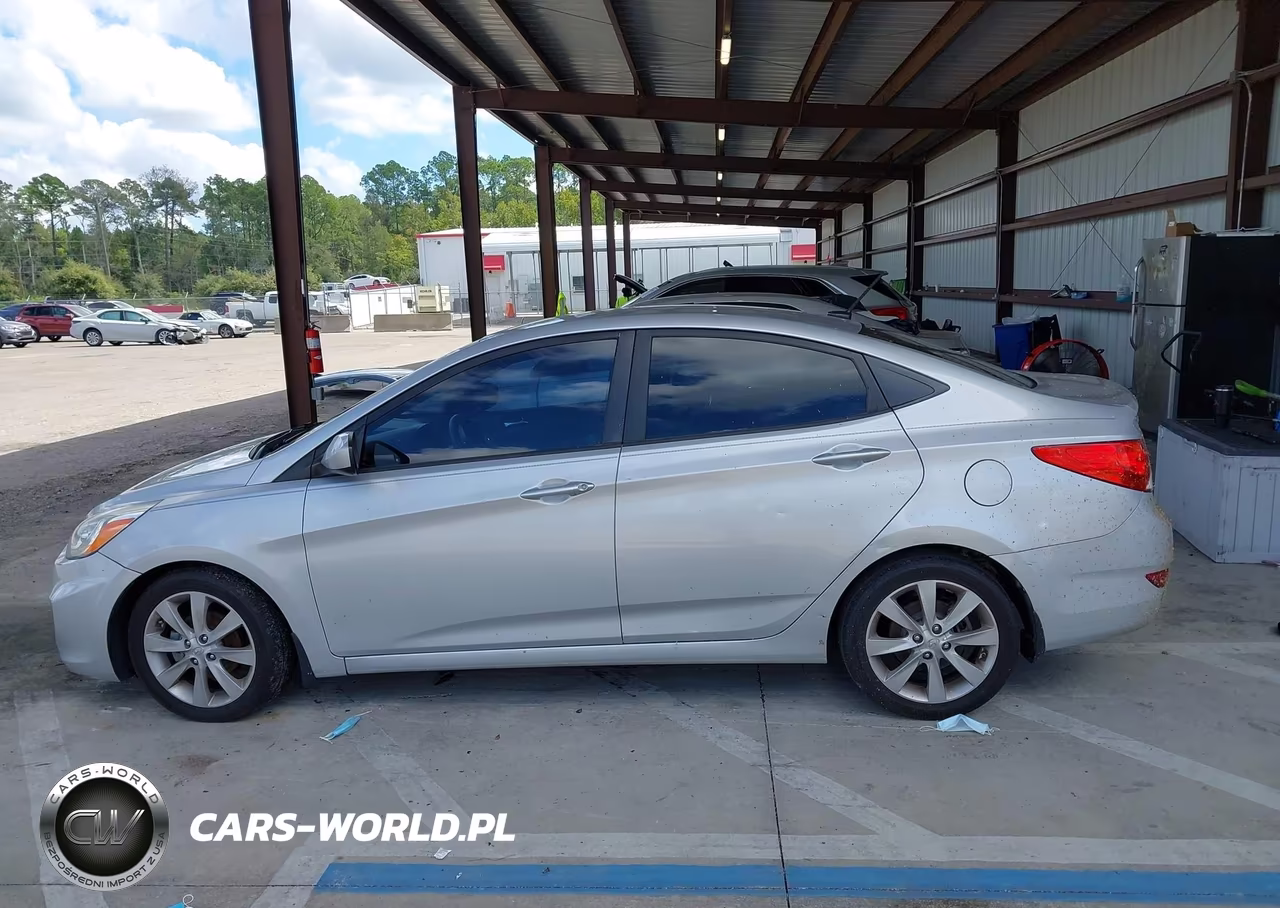 2014 Hyundai Accent Gls VIN:KMHCU4AE8EU620030 - 14