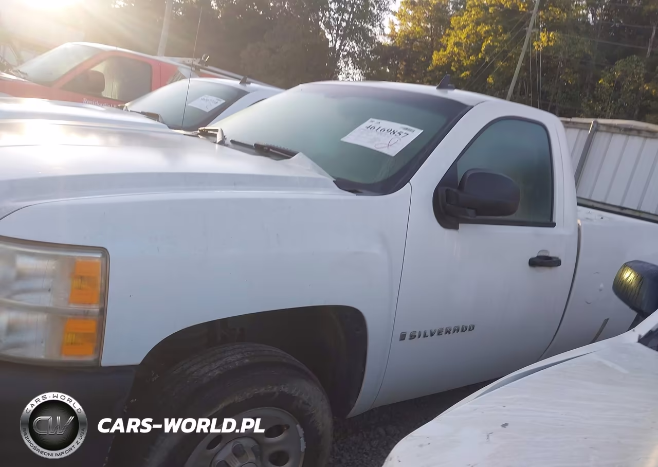 2008 Chevrolet Silverado 1500 Work Truck VIN:1GCEC14C38E180984 - 14