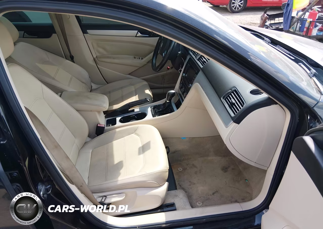 2013 Volkswagen Passat 2.5L Se VIN:1VWBH7A35DC068251 - 5