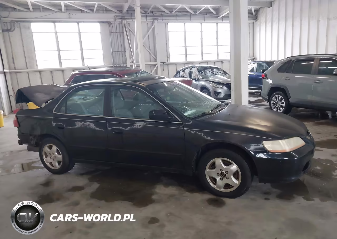 2000 Honda Accord 3.0 Ex VIN:1HGCG1652YA039164 - 13