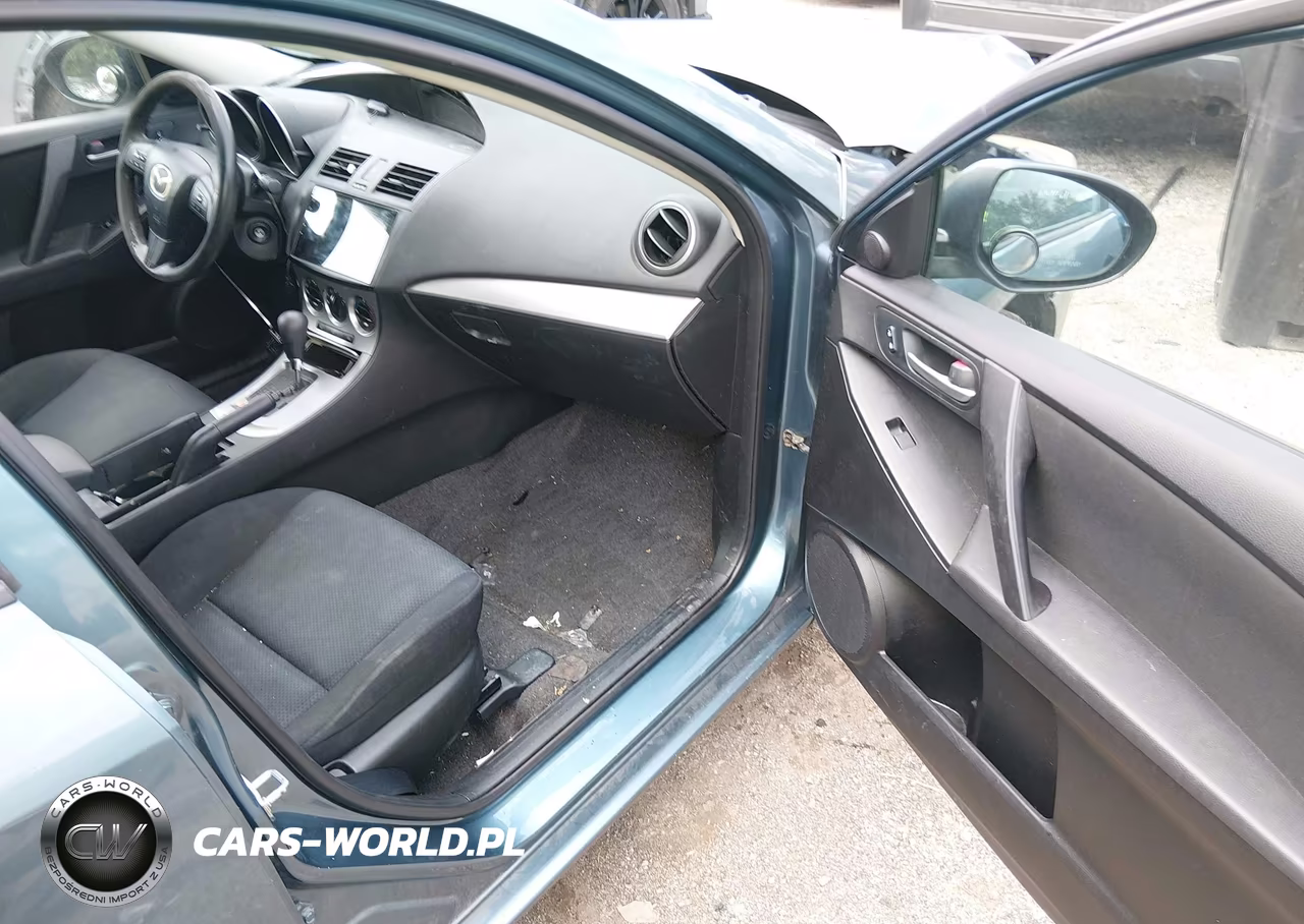 2011 Mazda Mazda3 I Touring VIN:JM1BL1VF9B1427774 - 5