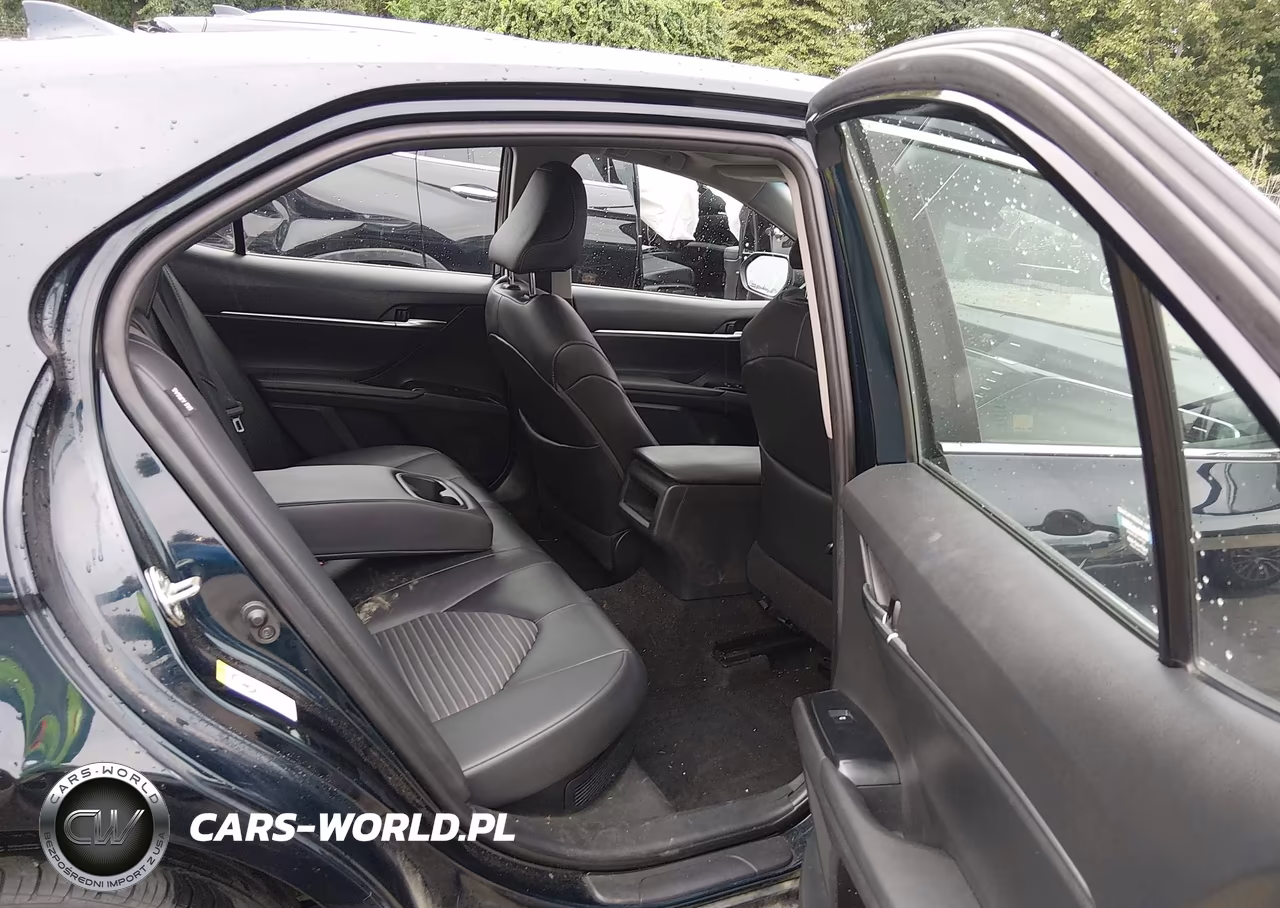 2018 Toyota Camry Hybrid Se VIN:4T1B21HK2JU504201 - 8