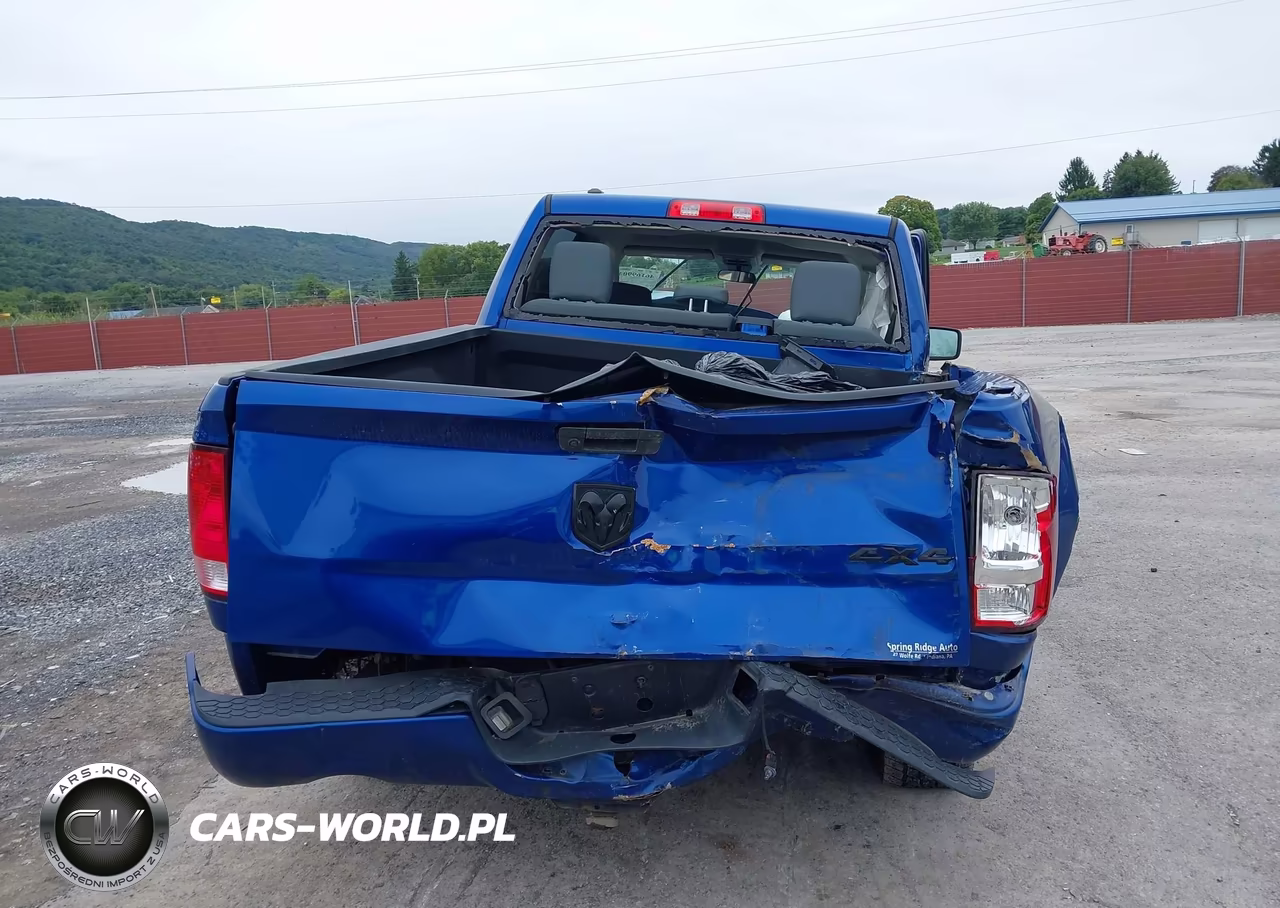 2019 Ram 1500 Classic St VIN:1C6RR7KT1KS505413 - 16
