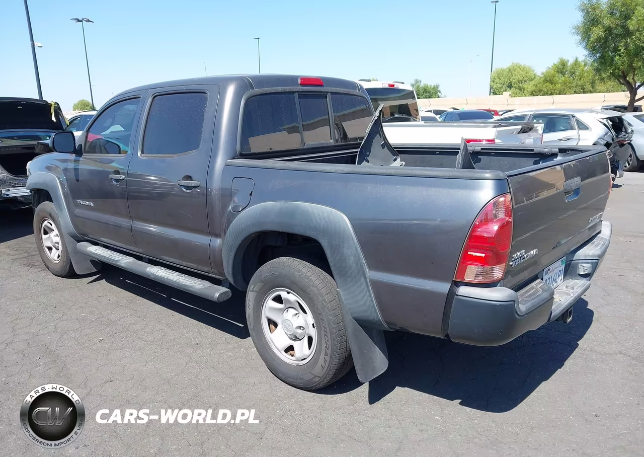 2014 Toyota Tacoma Prerunner VIN:5TFJX4GN4EX030125 - 3