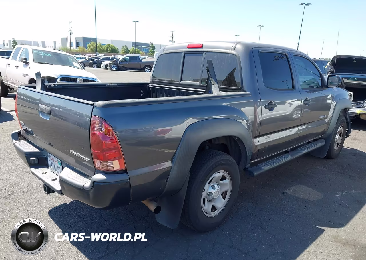 2014 Toyota Tacoma Prerunner VIN:5TFJX4GN4EX030125 - 4