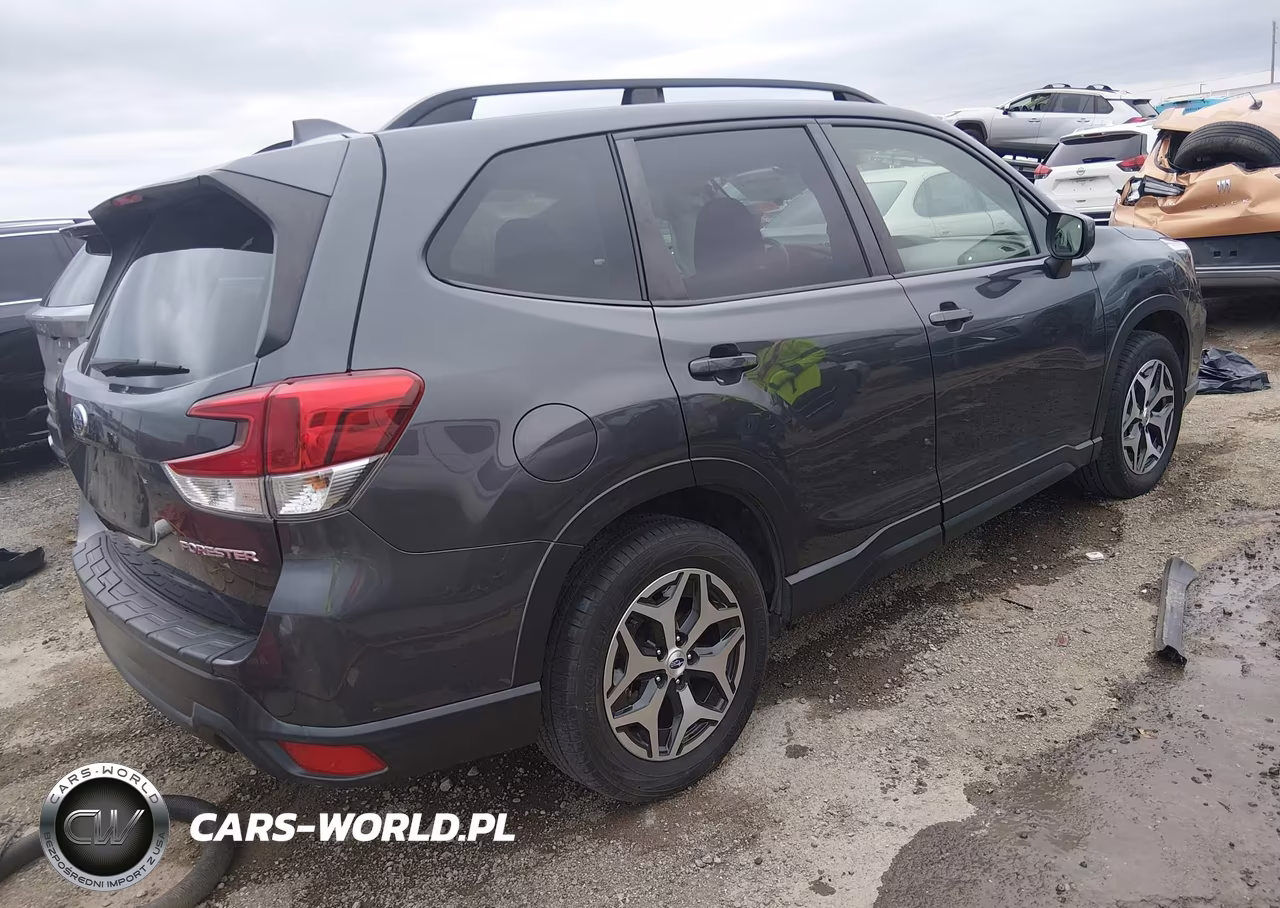 2020 Subaru Forester Premium VIN:JF2SKAJC9LH565274 - 4