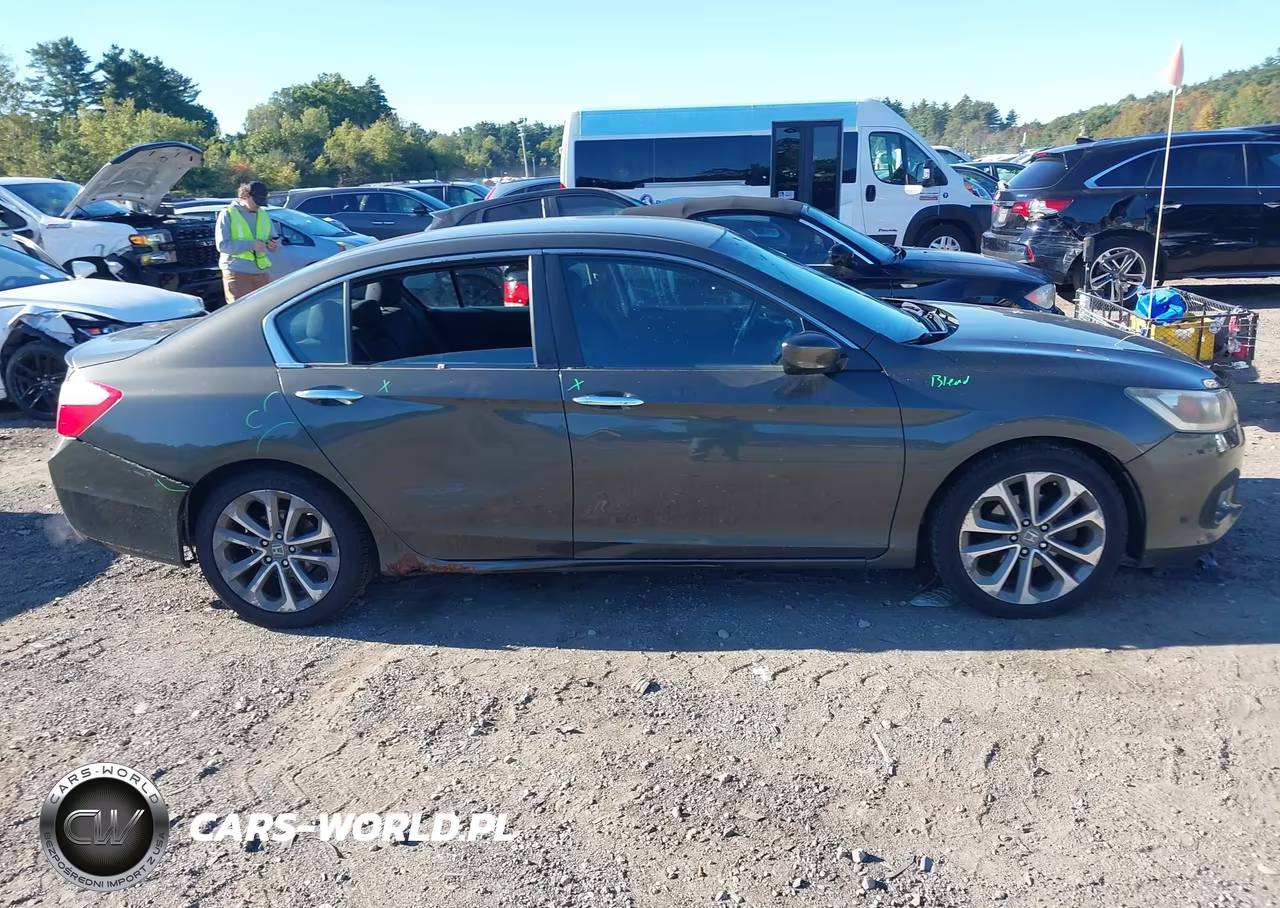 2013 Honda Accord Sport VIN:1HGCR2F53DA265661 - 13