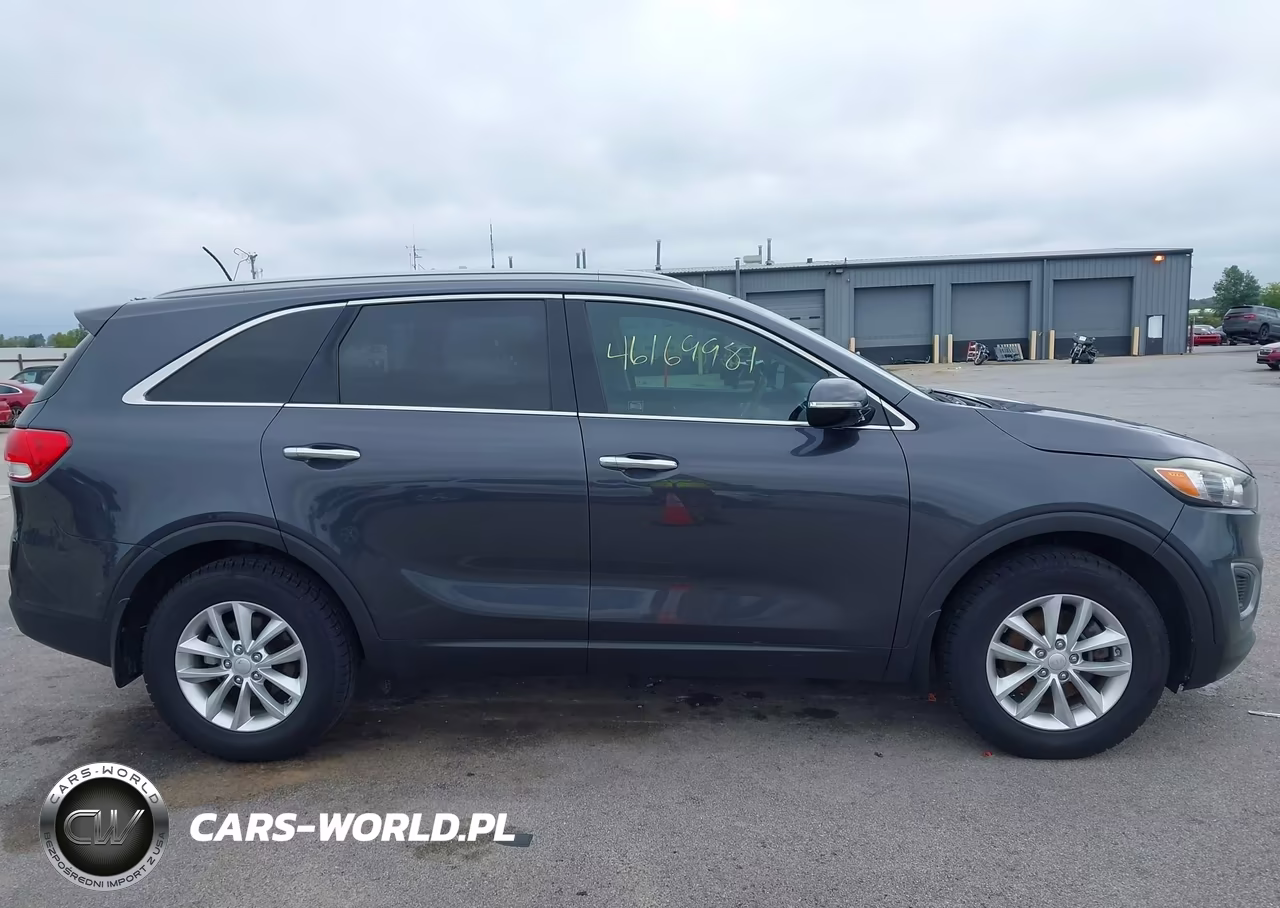 2017 Kia Sorento 2.4L Lx VIN:5XYPG4A31HG221106 - 14