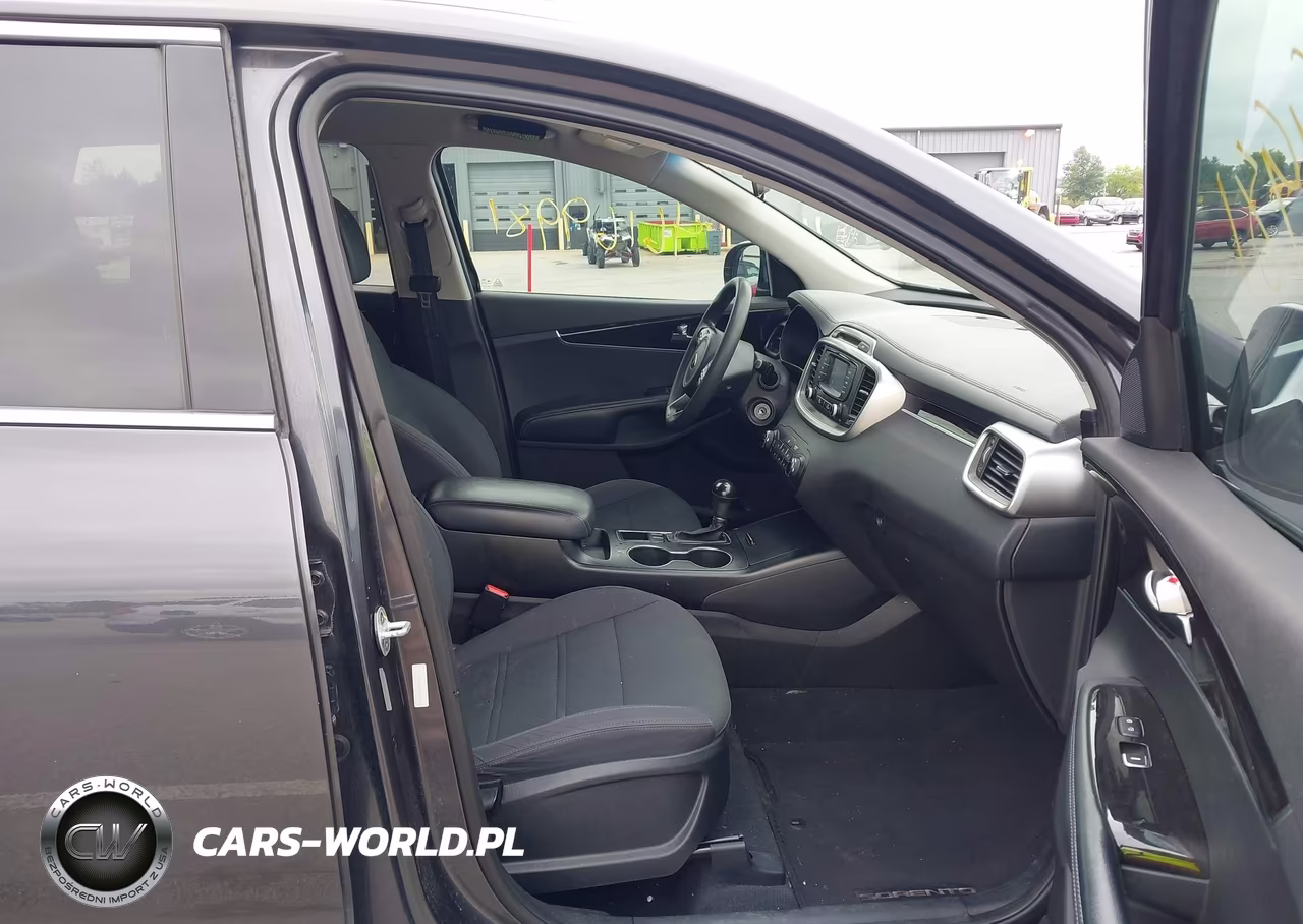 2017 Kia Sorento 2.4L Lx VIN:5XYPG4A31HG221106 - 5