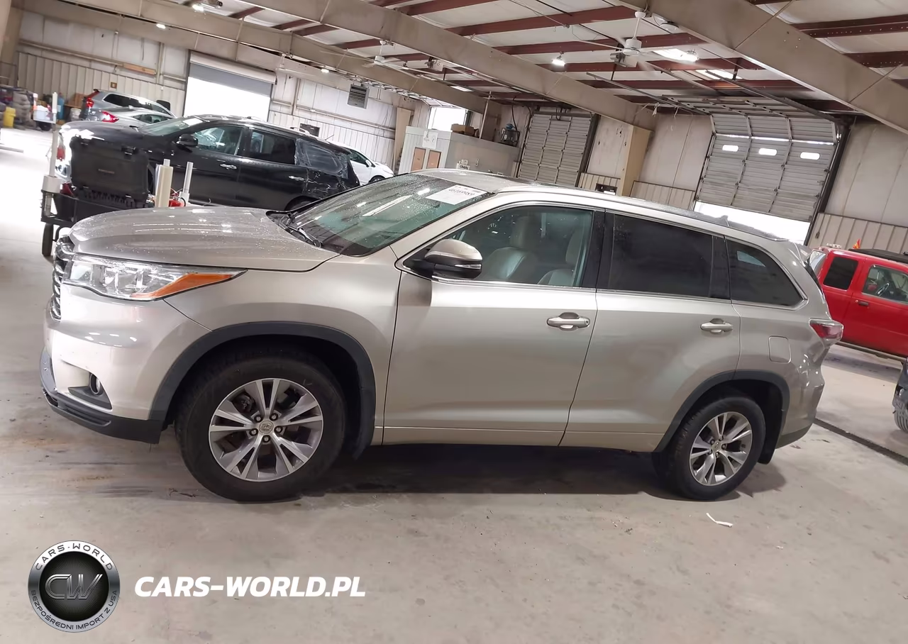 2014 Toyota Highlander Xle V6 VIN:5TDJKRFH3ES055188 - 14