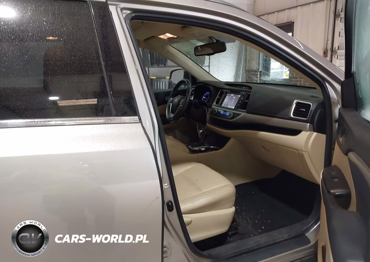 2014 Toyota Highlander Xle V6 VIN:5TDJKRFH3ES055188 - 5