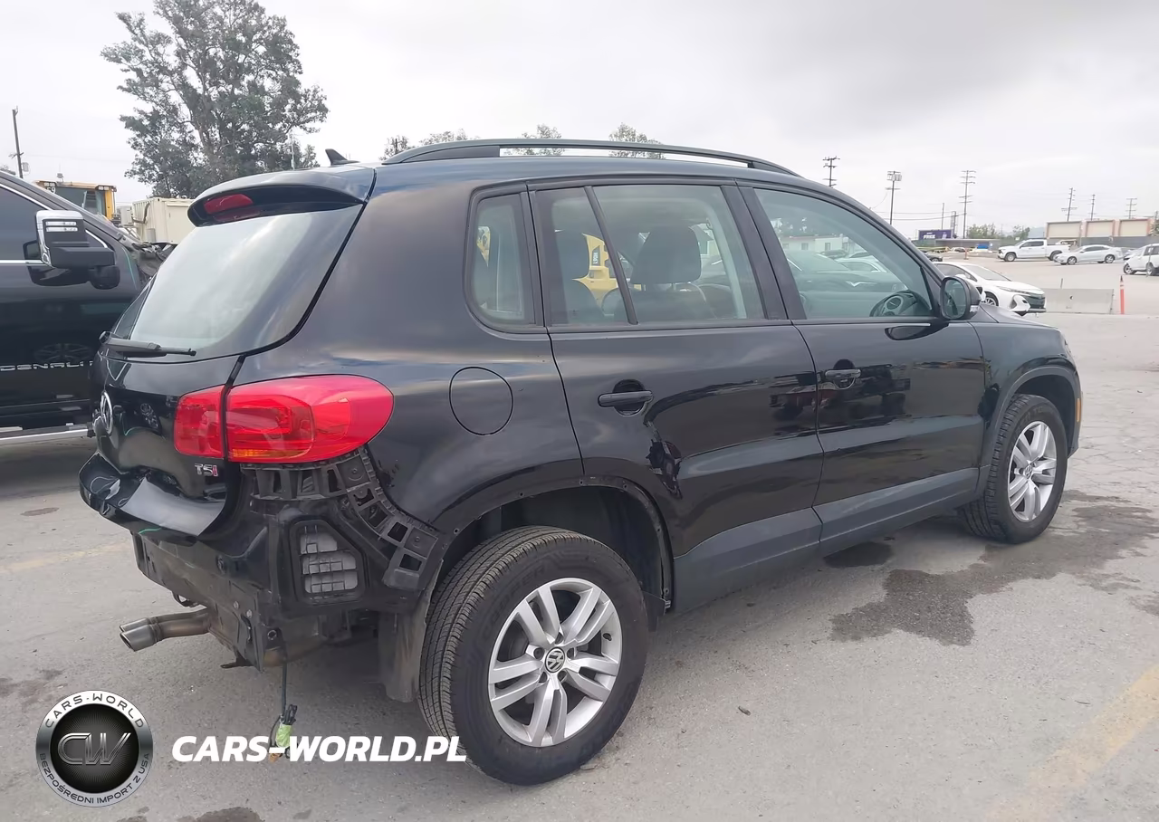 2017 Volkswagen Tiguan 2.0T-2.0T S VIN:WVGAV7AX1HK027584 - 4