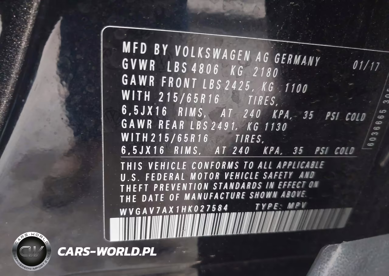 2017 Volkswagen Tiguan 2.0T-2.0T S VIN:WVGAV7AX1HK027584 - 9