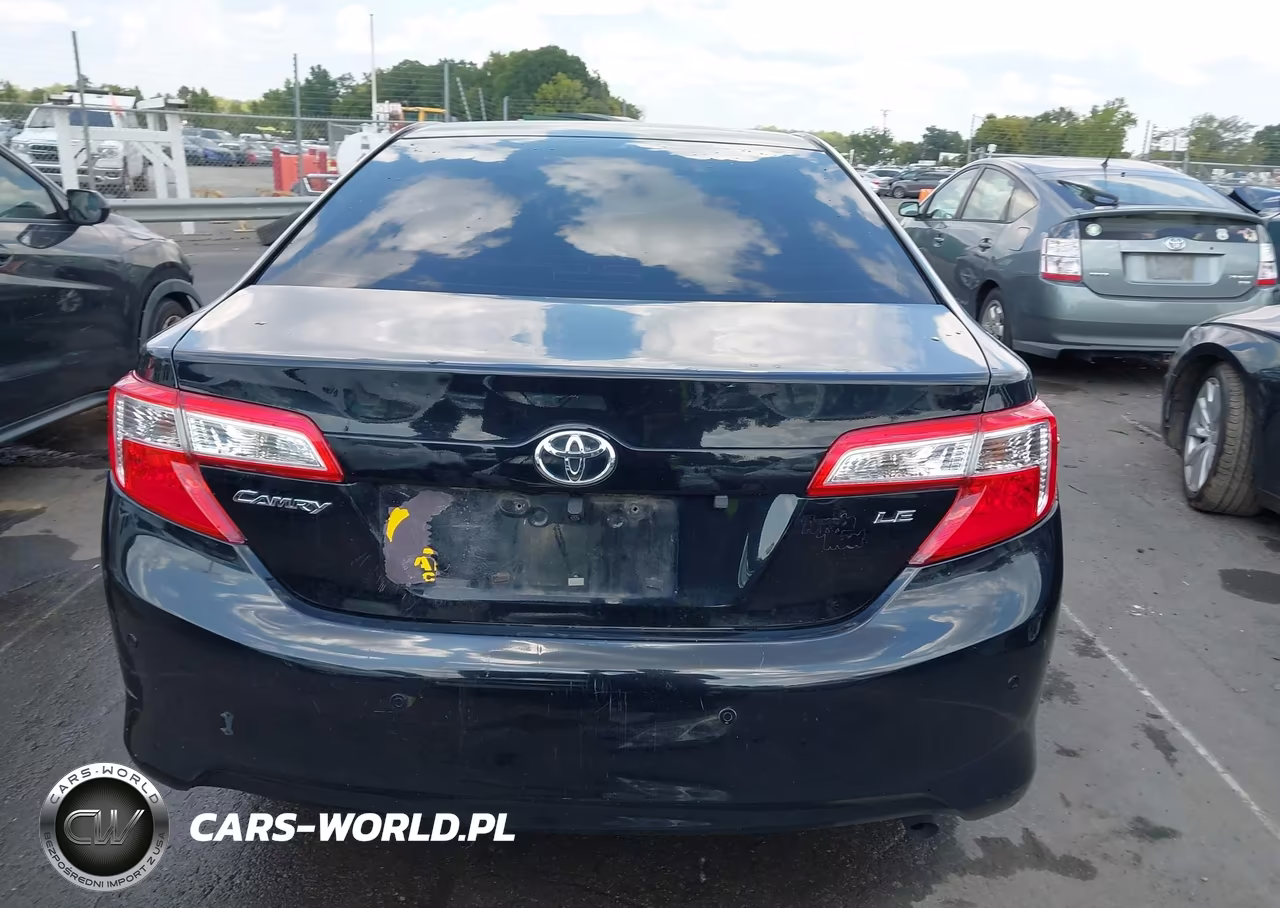 2013 Toyota Camry Le VIN:4T1BF1FK7DU690796 - 17