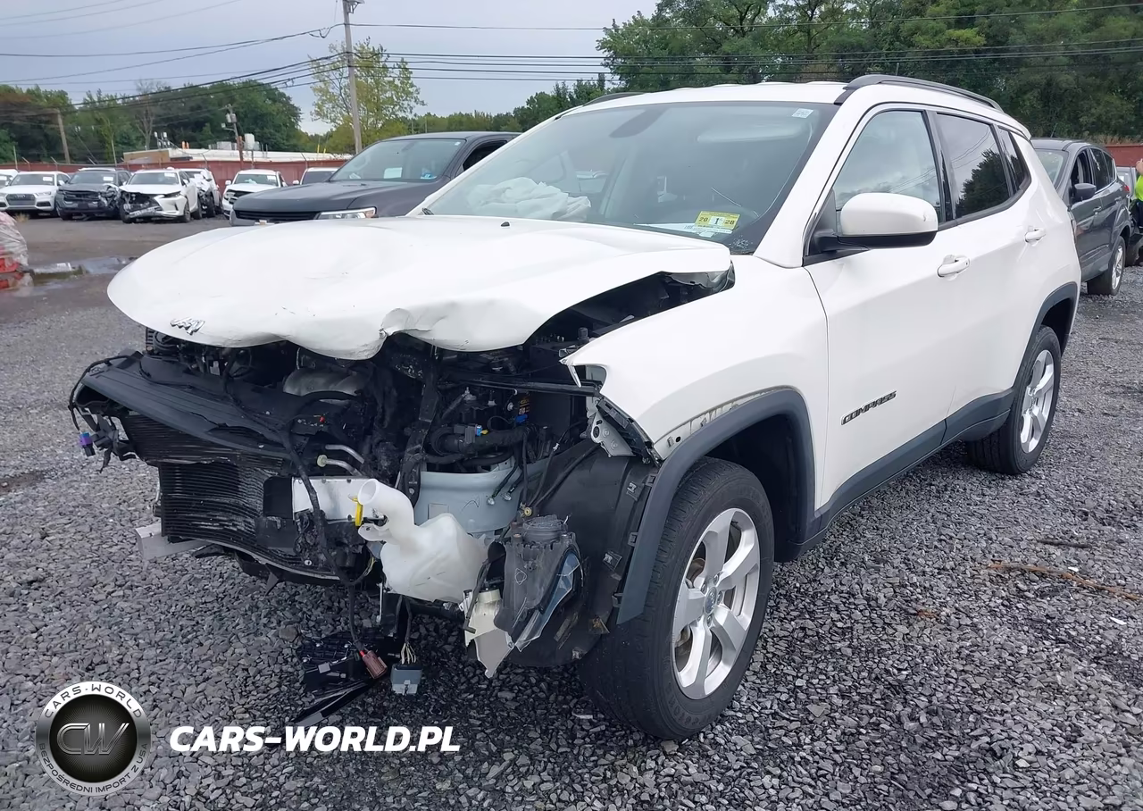 2019 Jeep Compass Latitude 4X4 VIN:3C4NJDBB2KT670647 - 6