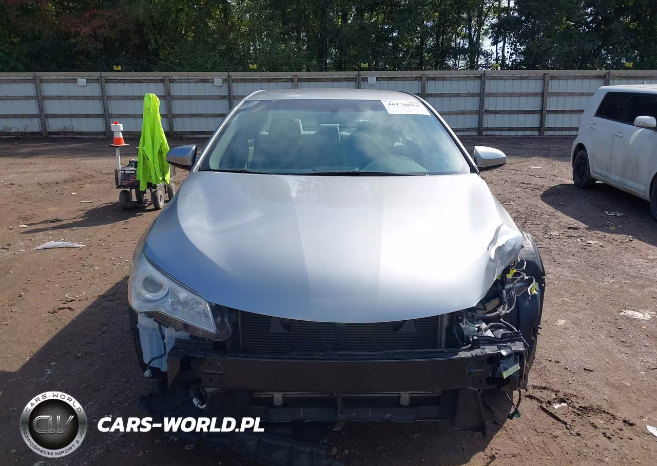 2016 Toyota Camry Le VIN:4T1BF1FK3GU138801 - 12