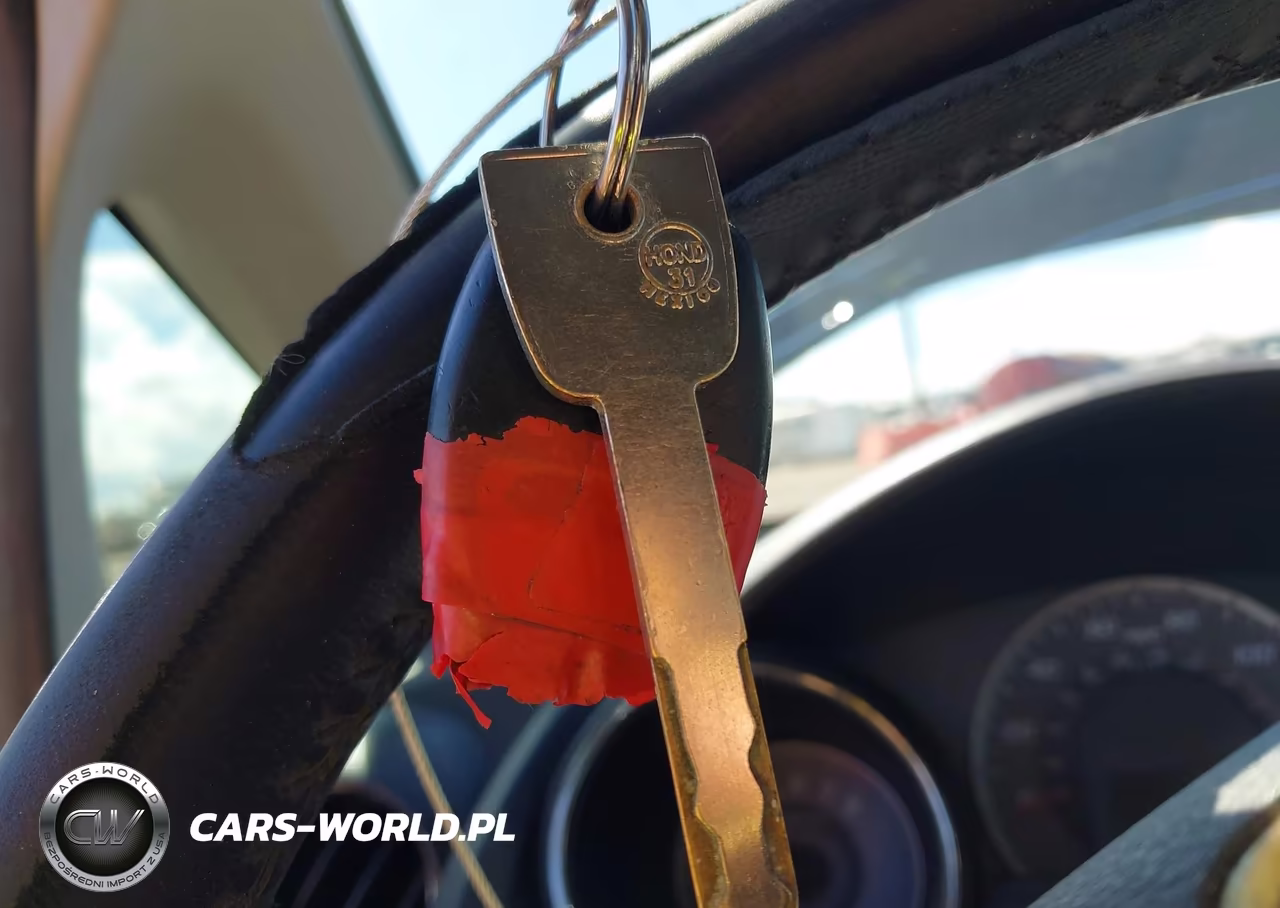 2012 Honda Fit Sport VIN:JHMGE8H54CC038606 - 11