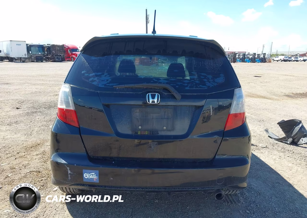 2012 Honda Fit Sport VIN:JHMGE8H54CC038606 - 17