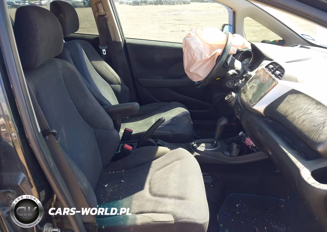 2012 Honda Fit Sport VIN:JHMGE8H54CC038606 - 5
