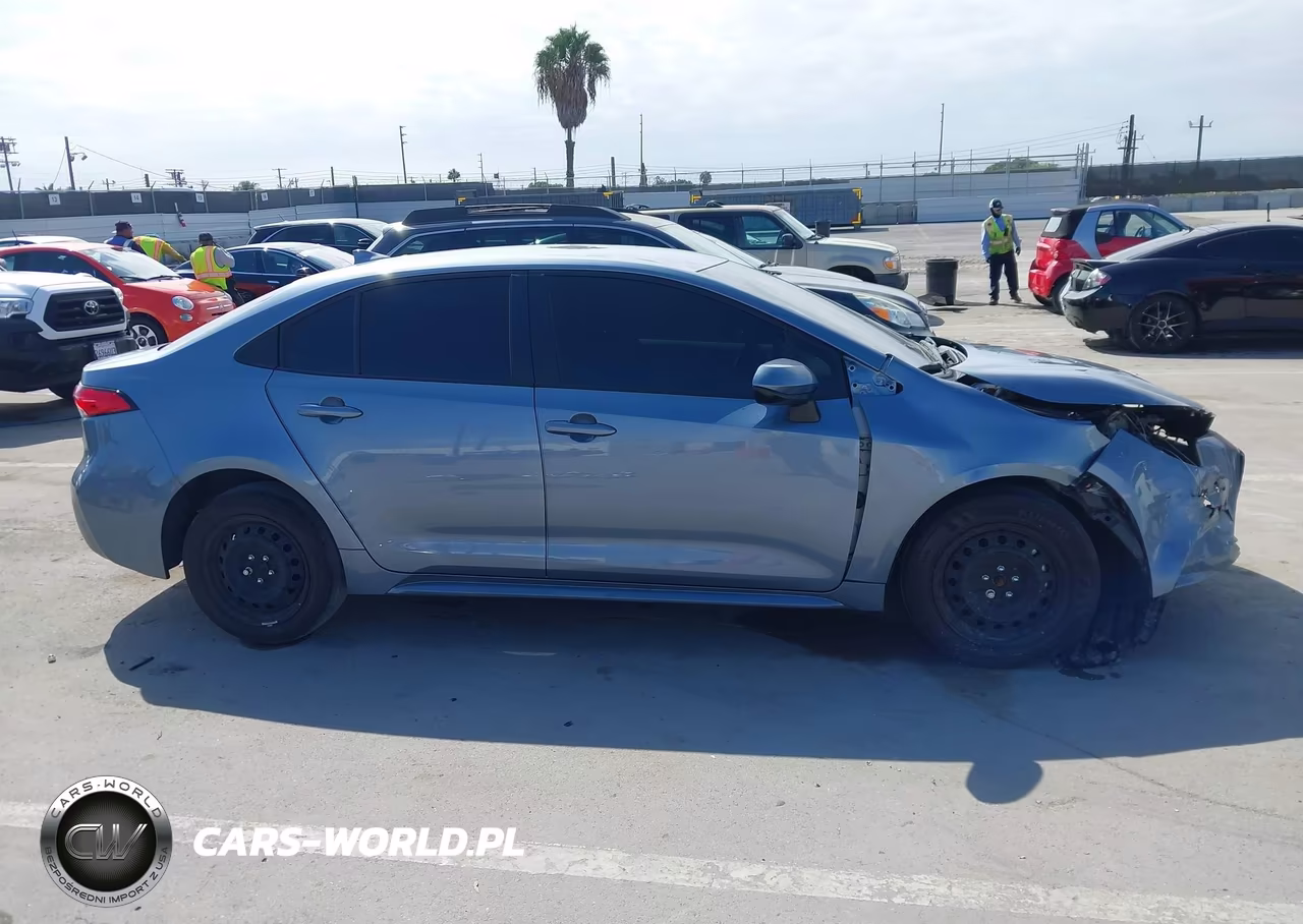 2024 Toyota Corolla Hybrid Le VIN:JTDBCMFE4R3061633 - 14