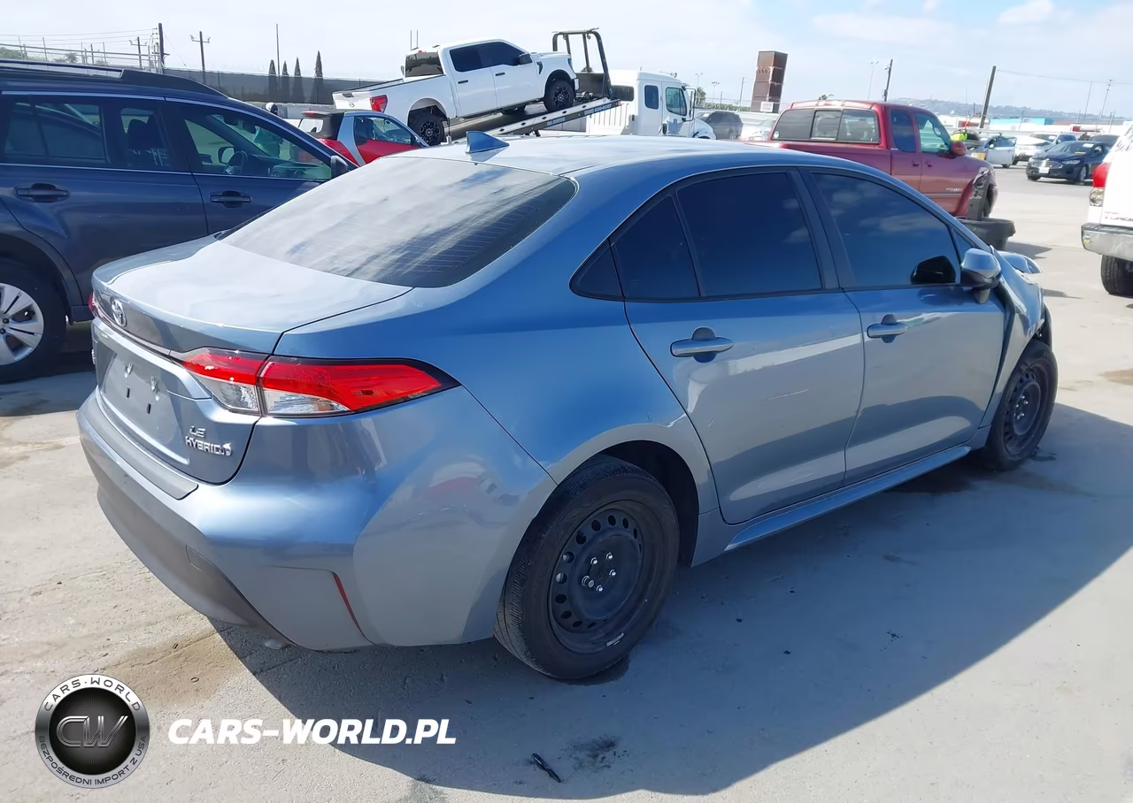 2024 Toyota Corolla Hybrid Le VIN:JTDBCMFE4R3061633 - 4