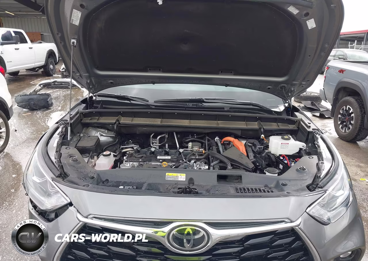 2026 Toyota Highlander Hybrid Platinum VIN:5TDEBRCH2TS711884 - 10