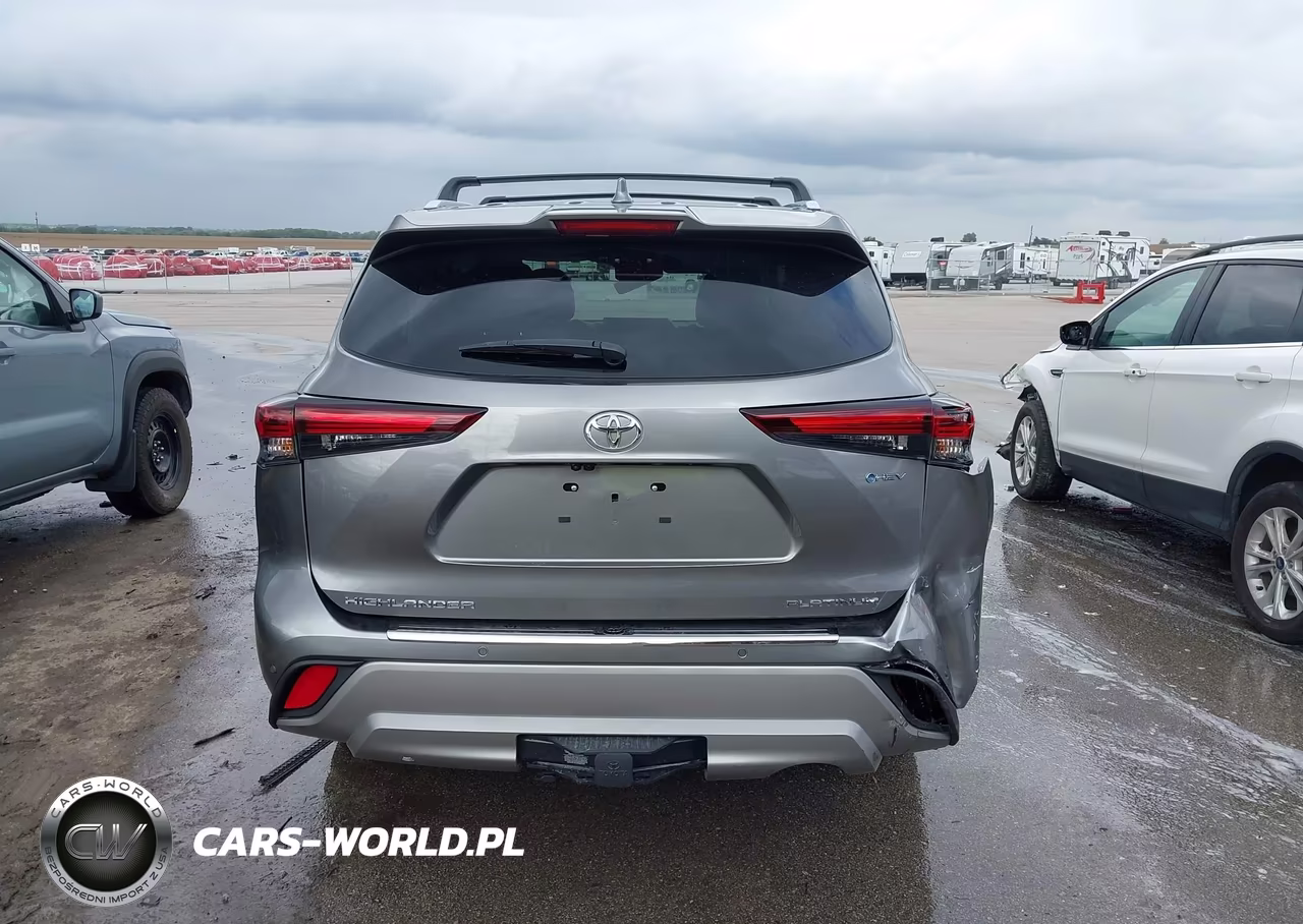 2026 Toyota Highlander Hybrid Platinum VIN:5TDEBRCH2TS711884 - 16