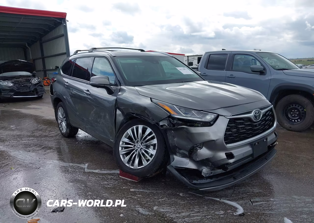 2026 Toyota Highlander Hybrid Platinum VIN:5TDEBRCH2TS711884 - 6