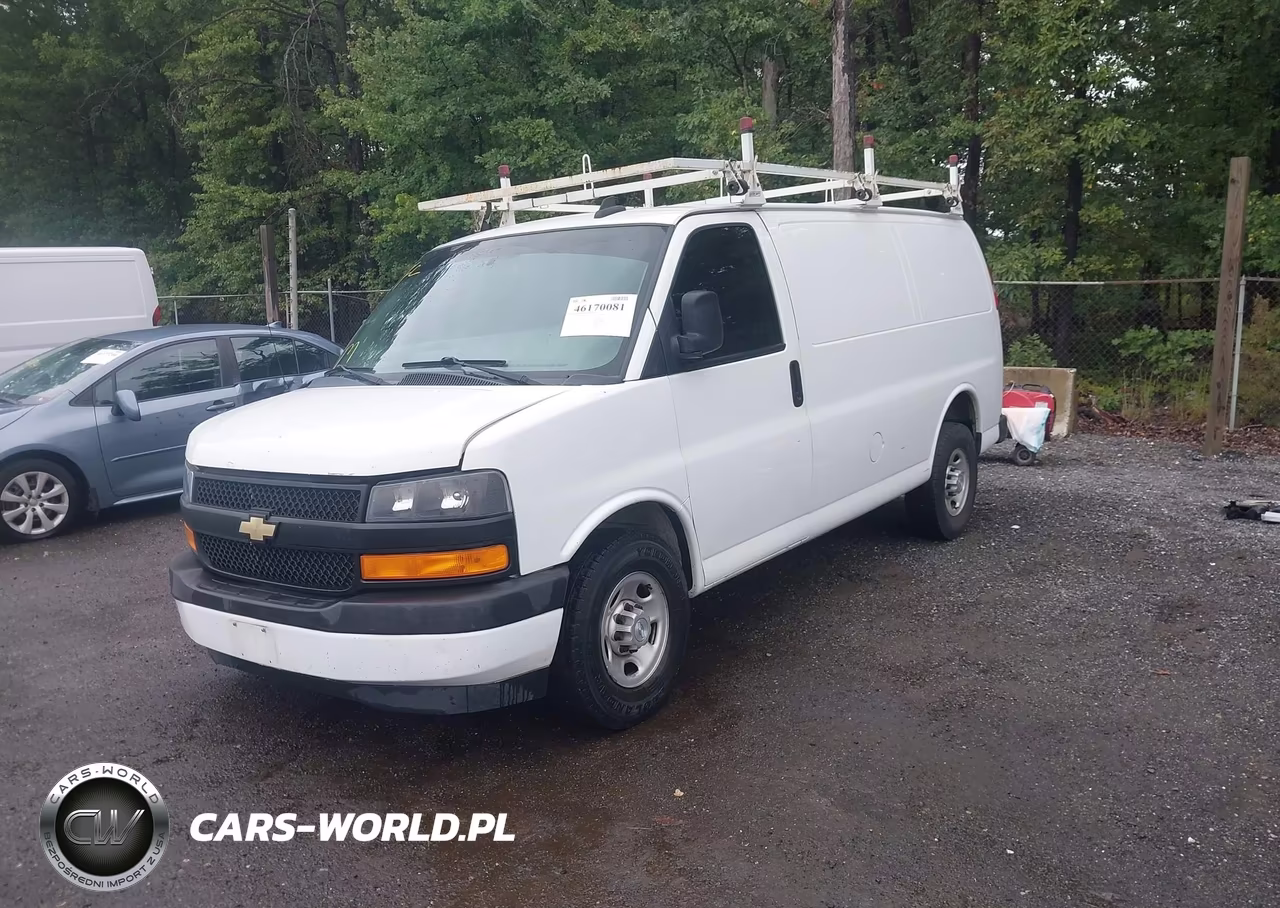 2021 Chevrolet Express Work Van VIN:1GCWGAF73M1167839 - 2
