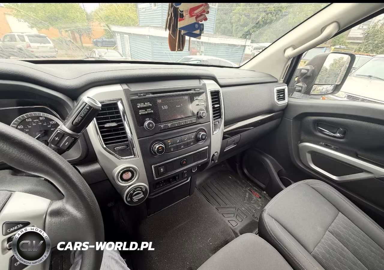 2017 Nissan Titan Xd Sv Diesel VIN:1N6BA1F3XHN529609 - 12