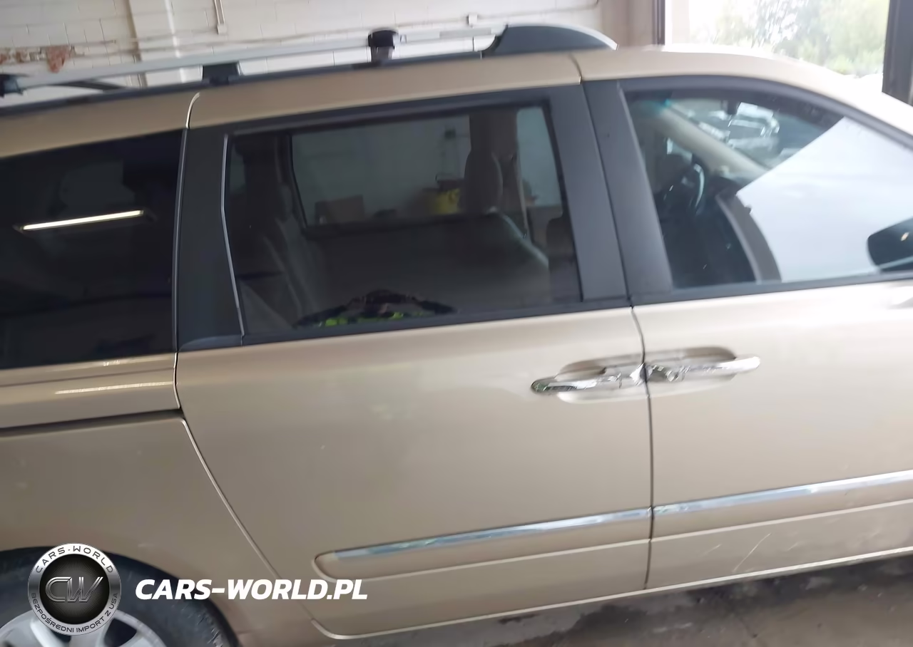 2007 Hyundai Entourage Gls-Limited-Se VIN:KNDMC233576036767 - 8