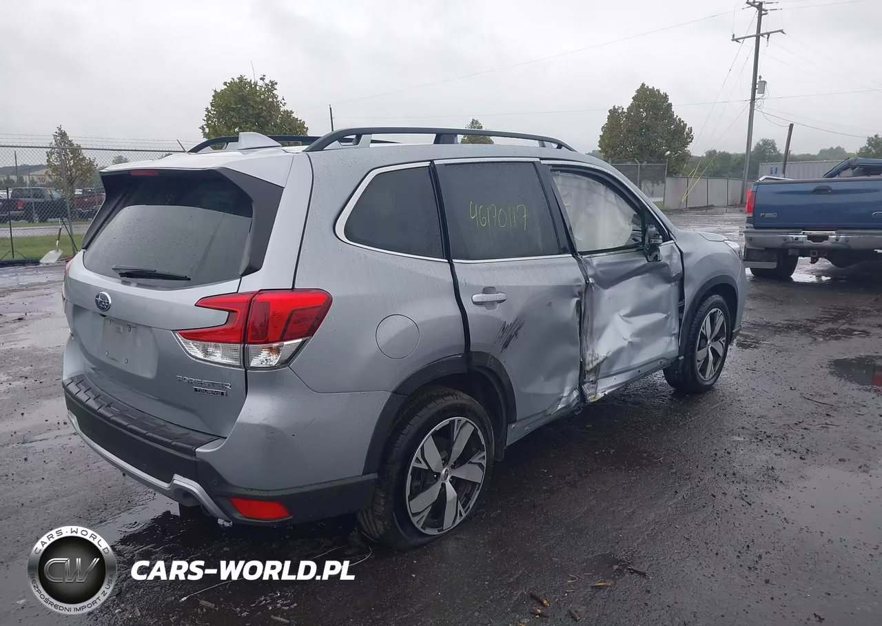 2021 Subaru Forester Touring VIN:JF2SKAXC5MH418569 - 4