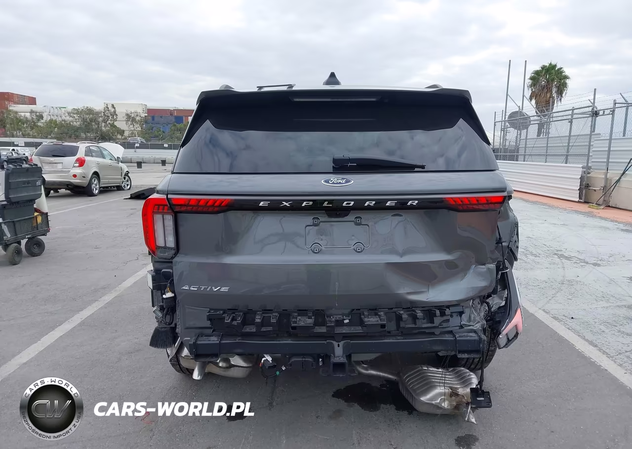 2026 Ford Explorer Active VIN:1FMUK7DH8TGC11720 - 17