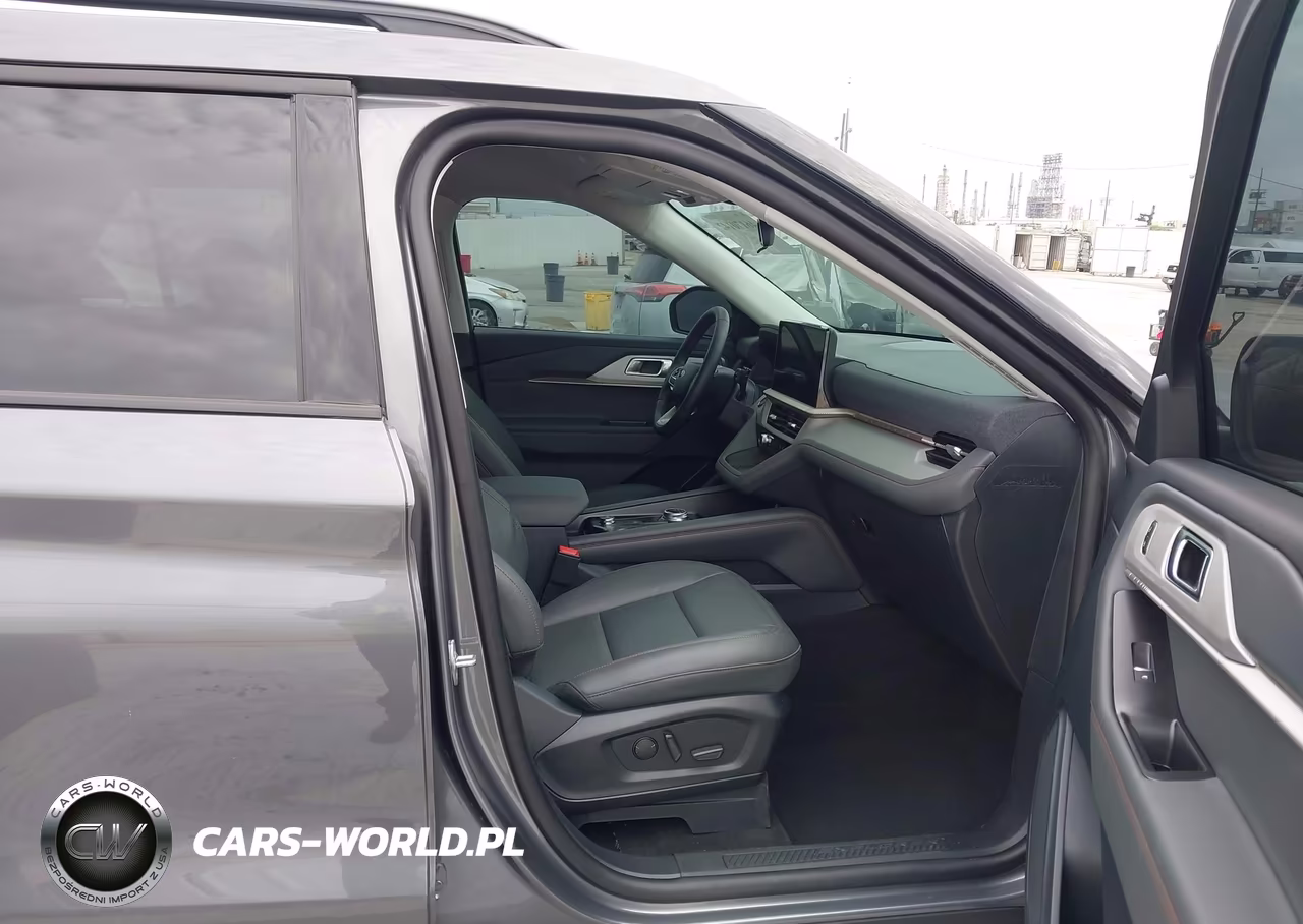 2026 Ford Explorer Active VIN:1FMUK7DH8TGC11720 - 5