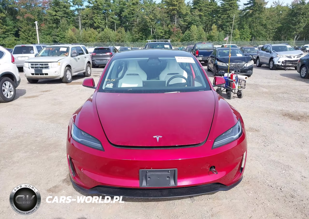 2025 Tesla Model 3 Performance All-Wheel Drive VIN:5YJ3E1ET5SF926387 - 13