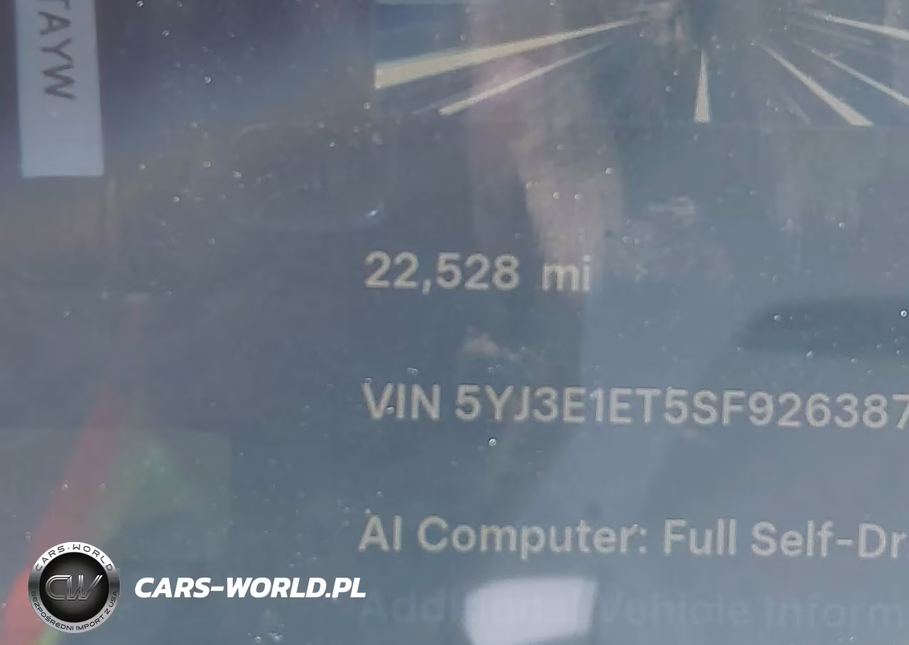 2025 Tesla Model 3 Performance All-Wheel Drive VIN:5YJ3E1ET5SF926387 - 16