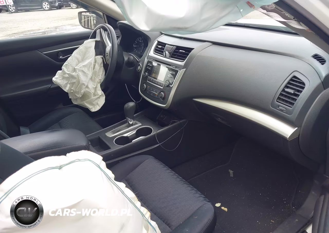 2018 Nissan Altima 2.5 S VIN:1N4AL3AP5JC136493 - 5