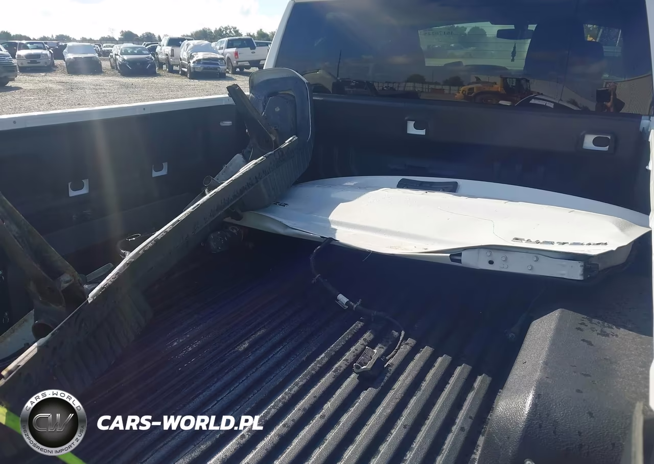 2020 Chevrolet Silverado 1500 4Wd Standard Bed Custom VIN:1GCRYBEK1LZ177291 - 18