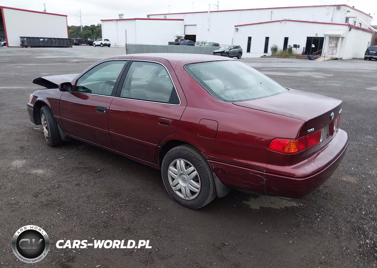 2000 Toyota Camry Le VIN:4T1BG28K7YU975794 - 3