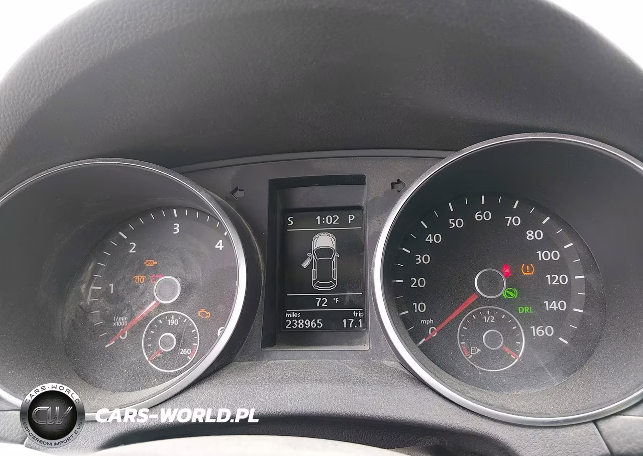 2010 Volkswagen Golf Tdi VIN:WVWBM7AJ2AW303888 - 7