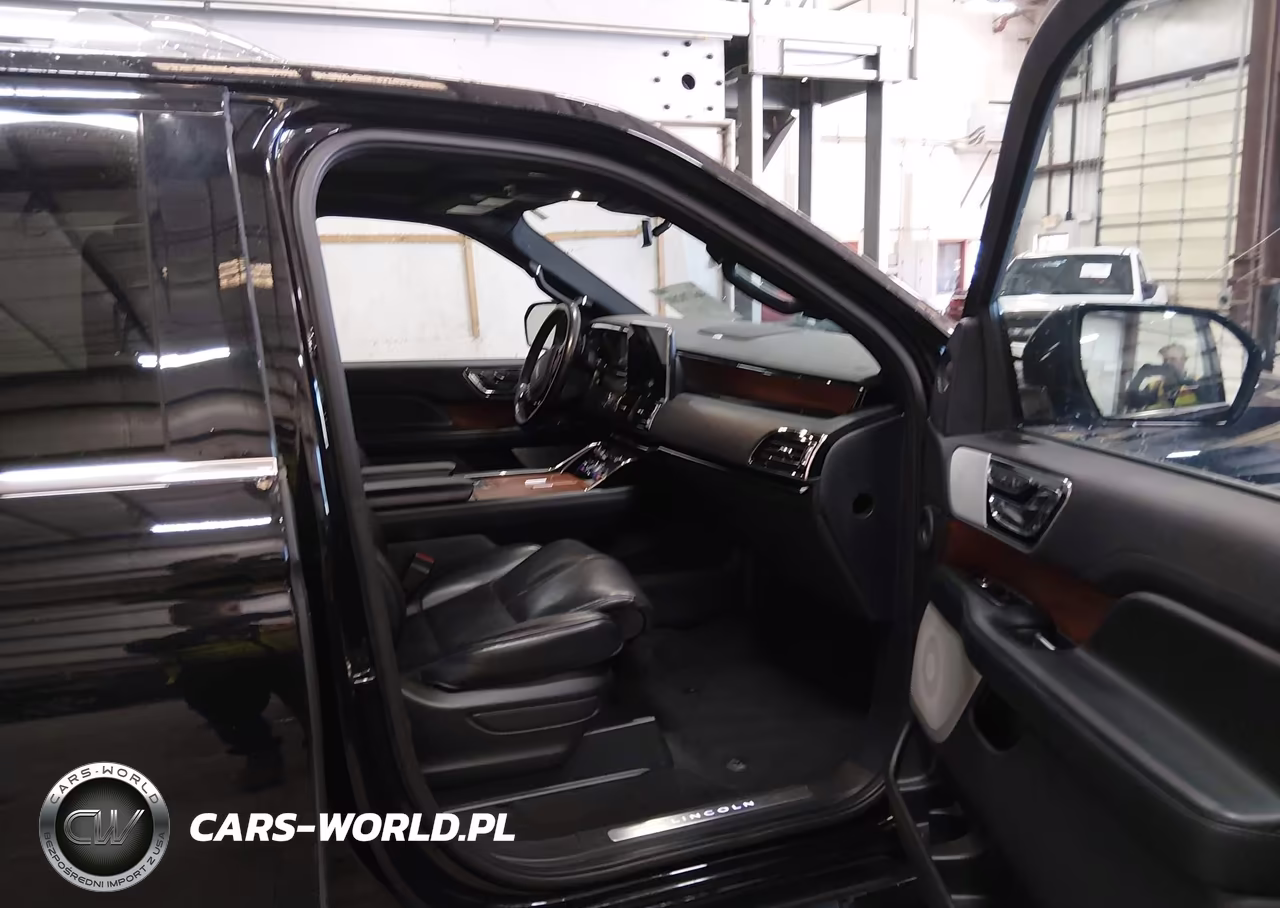 2019 Lincoln Navigator Reserve VIN:5LMJJ2LTXKEL17785 - 5