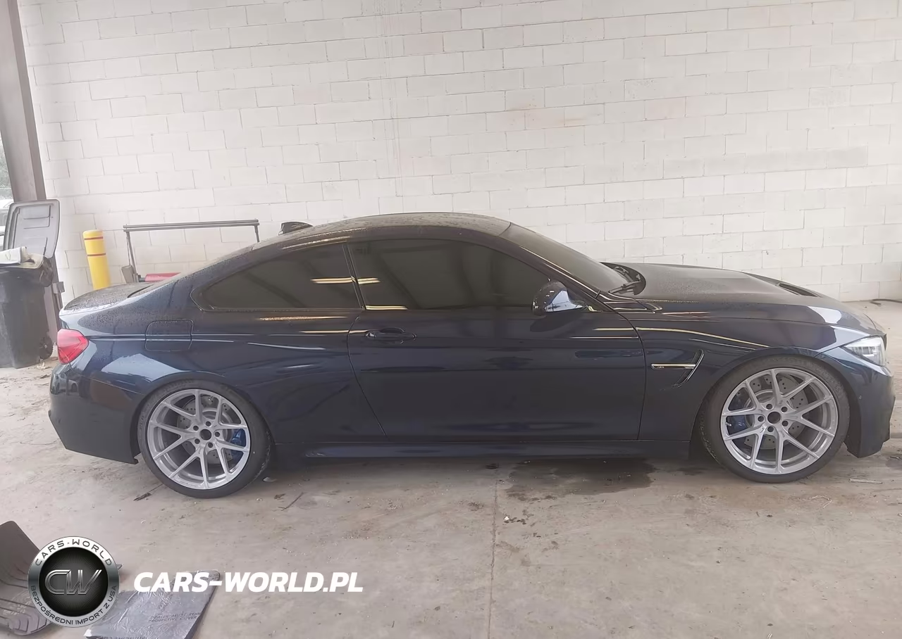 2018 BMW M4 VIN:WBS4Y9C55JAC88112 - 14