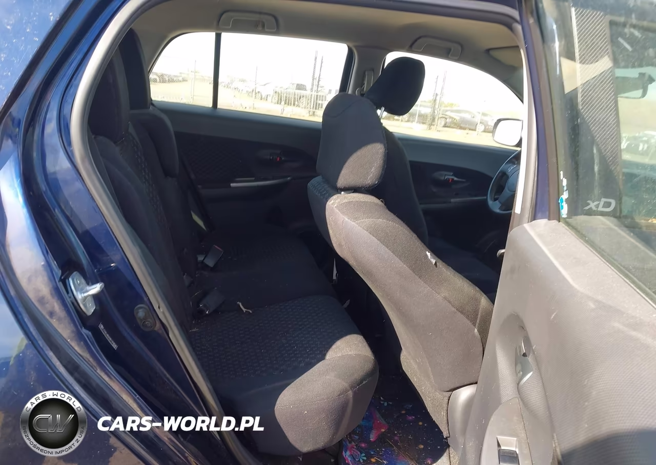 2011 Scion Xd VIN:JTKKU4B42B1008580 - 8