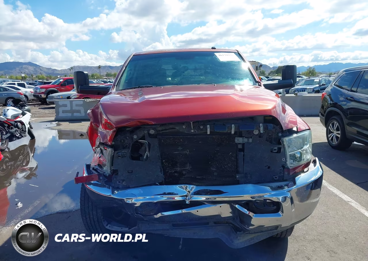 2015 Ram 2500 Tradesman VIN:3C6UR5CL7FG548258 - 13