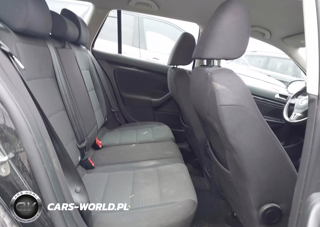 2013 Volkswagen Jetta Sportwagen 2.5L S VIN:3VWPP7AJ9DM641366 - 8