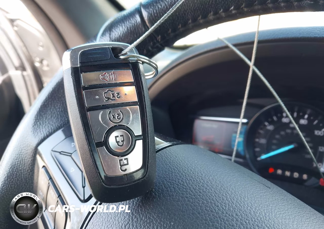 2018 Ford Explorer Xlt VIN:1FM5K7D86JGA79672 - 11